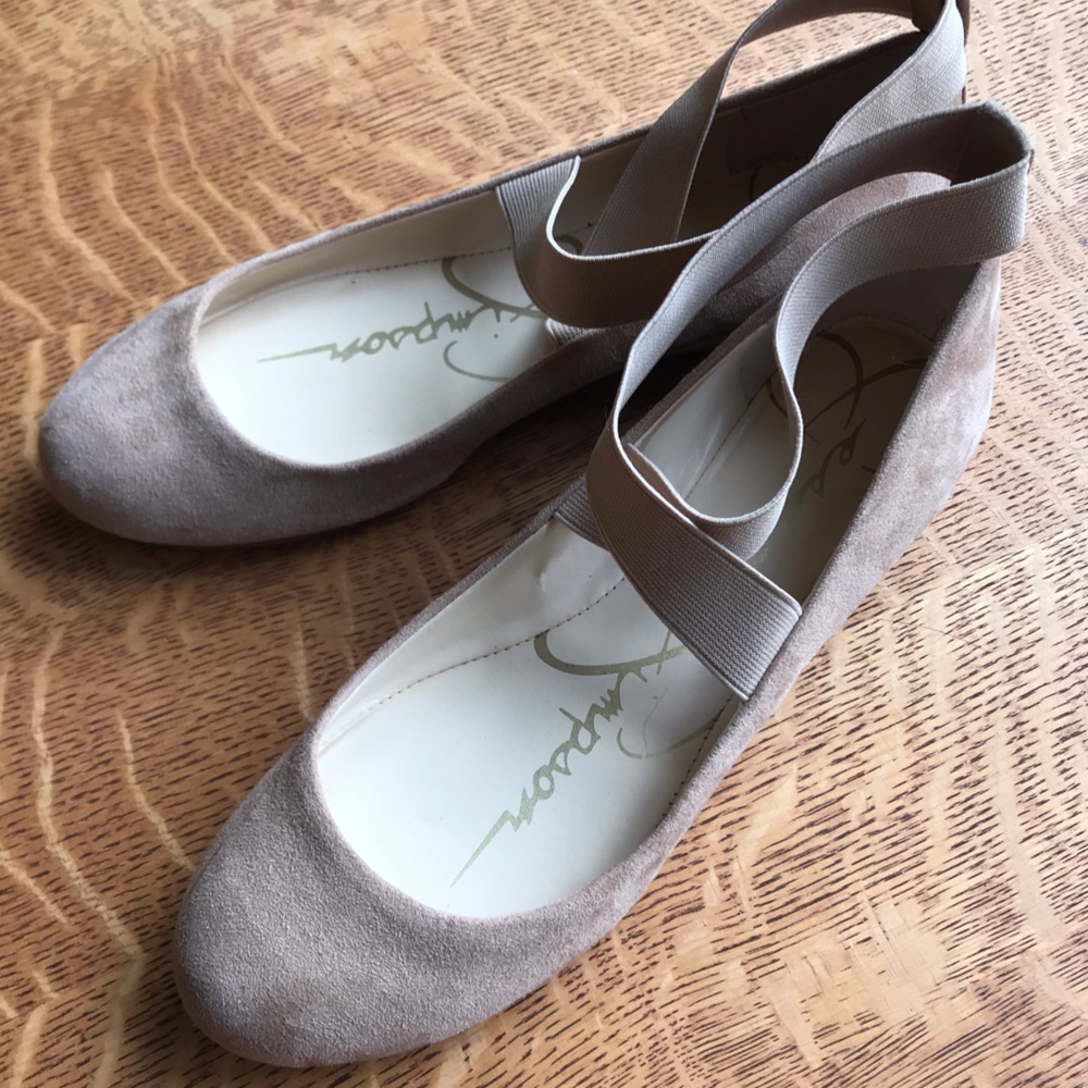 Jessic Simpson Mandayss flat - Cheyenne